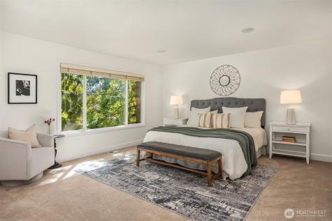 1032 272nd Place SE Sammamish WA 98075
