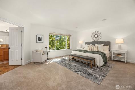 1032 272nd Place SE Sammamish WA 98075