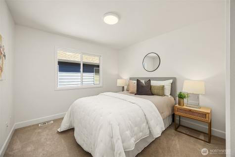 1032 272nd Place SE Sammamish WA 98075
