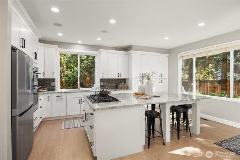 1032 272nd Place SE Sammamish WA 98075