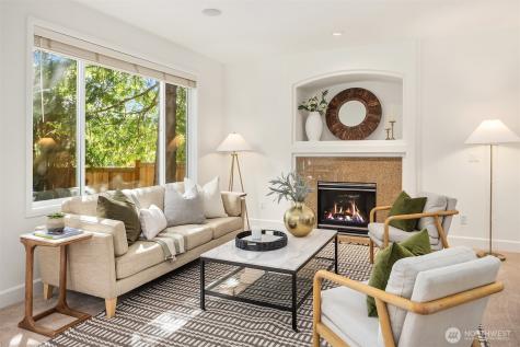 1032 272nd Place SE Sammamish WA 98075