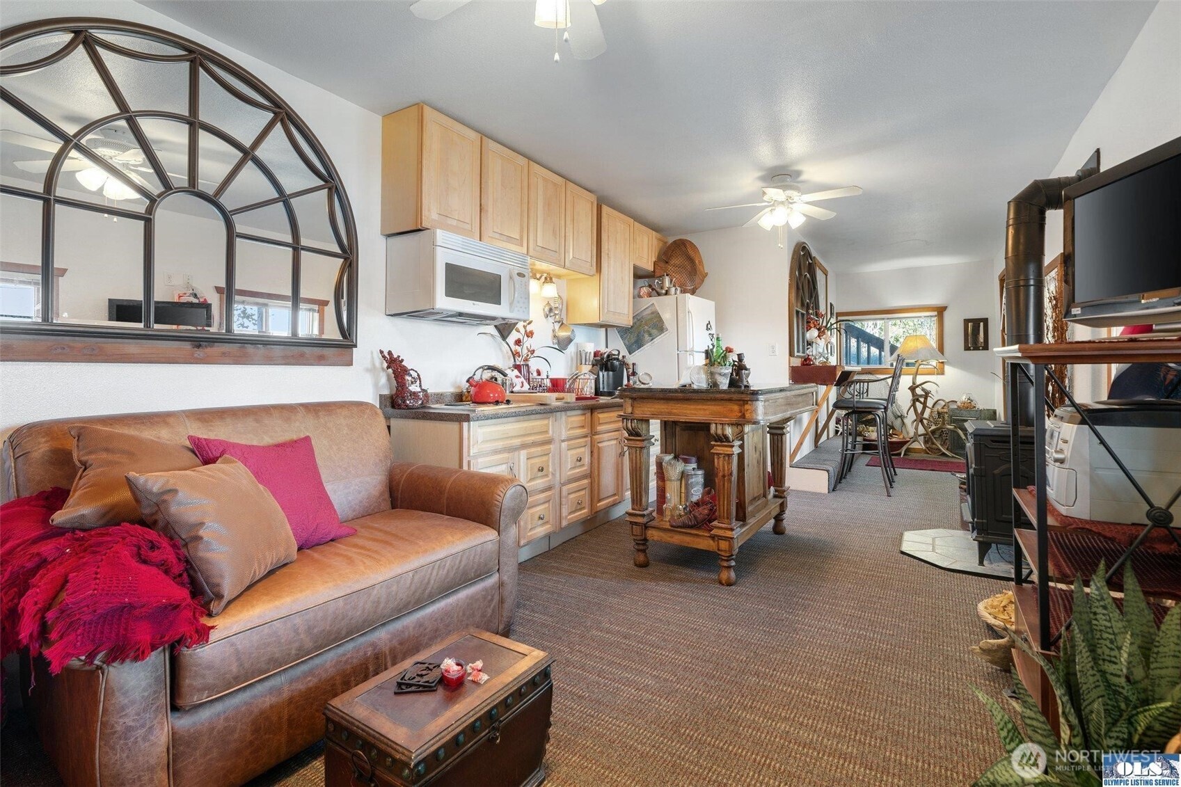 51 N Old Mill Hill Road Hoodsport WA 98548