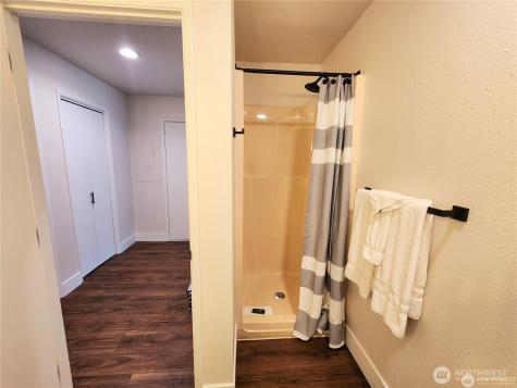 1 Lodge 614-q Manson WA 98831