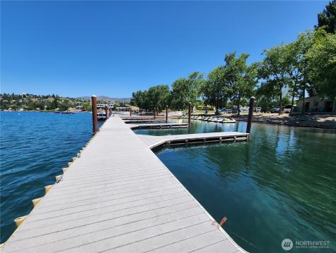 1 Lodge 614-q Manson WA 98831