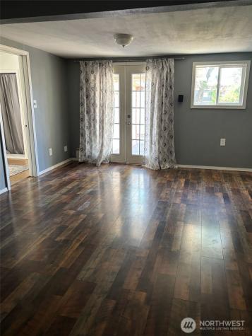 1138 W Columbia Moses Lake WA 98837