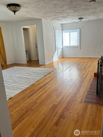 1138 W Columbia Moses Lake WA 98837