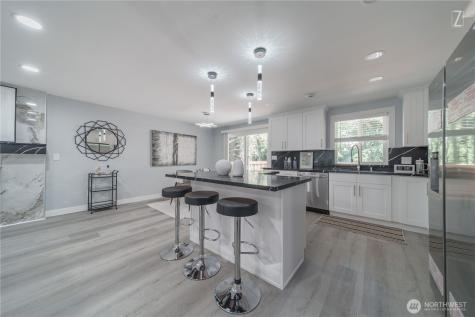 2336 SW 338th Street Federal Way WA 98023