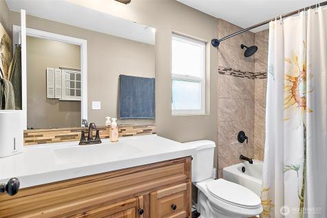 43622 228th Avenue SE Enumclaw WA 98022
