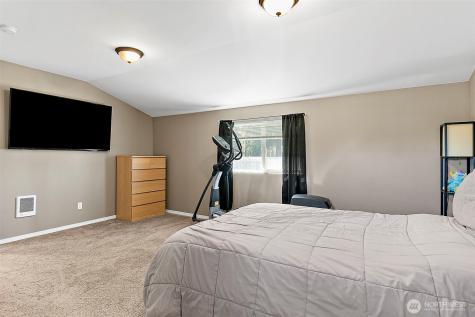 43622 228th Avenue SE Enumclaw WA 98022
