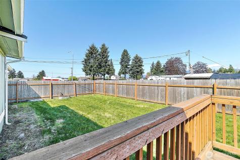43622 228th Avenue SE Enumclaw WA 98022