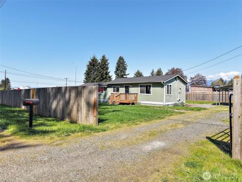 43622 228th Avenue SE Enumclaw WA 98022