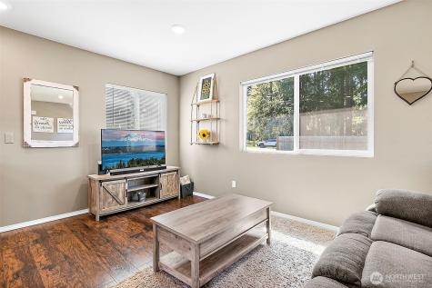 43622 228th Avenue SE Enumclaw WA 98022