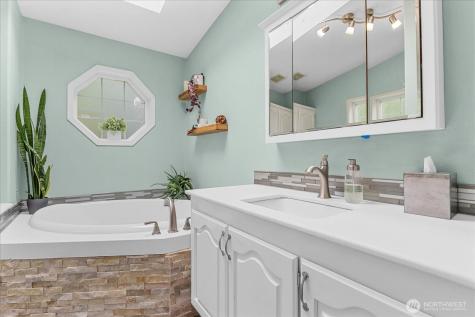 22814 283rd Avenue SE Maple Valley WA 98038