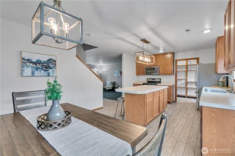 29749 216th Place SE Kent WA 98042