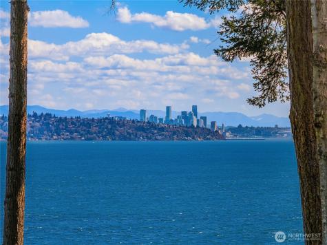 12960 Sunrise Drive NE Bainbridge Island WA 98110