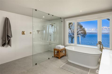 12960 Sunrise Drive NE Bainbridge Island WA 98110