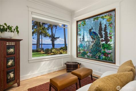 12960 Sunrise Drive NE Bainbridge Island WA 98110