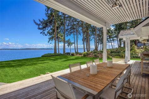 12960 Sunrise Drive NE Bainbridge Island WA 98110