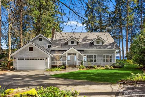 12960 Sunrise Drive NE Bainbridge Island WA 98110