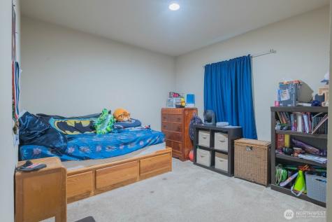 6705 NE Prospect Street Suquamish WA 98392