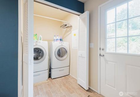 6705 NE Prospect Street Suquamish WA 98392