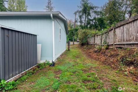6705 NE Prospect Street Suquamish WA 98392