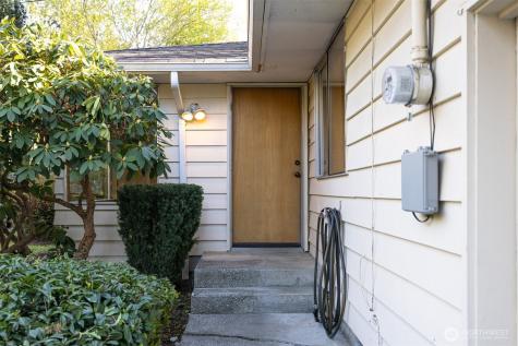 1011 N 14th Street Mount Vernon WA 98273