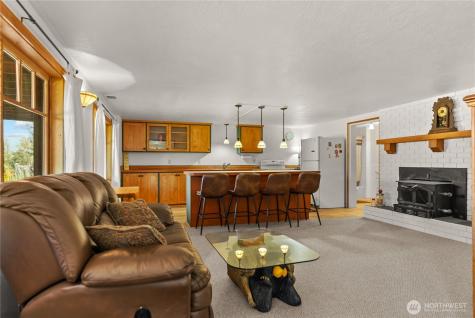 54 Wilson Road Winthrop WA 98862