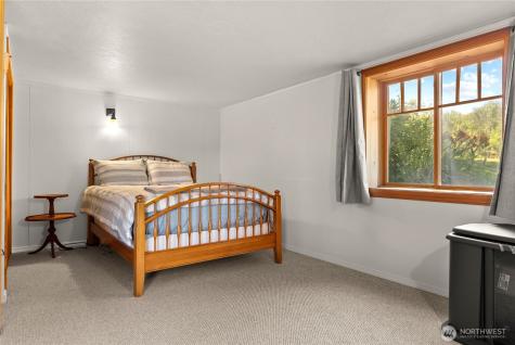 54 Wilson Road Winthrop WA 98862