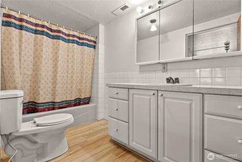54 Wilson Road Winthrop WA 98862