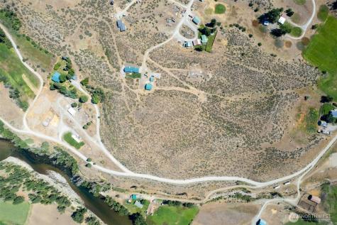 54 Wilson Road Winthrop WA 98862
