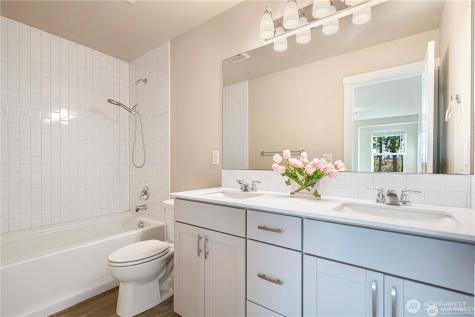 23827 SE 115th Place SE Kent WA 98031