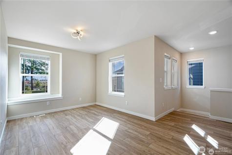 23827 SE 115th Place SE Kent WA 98031