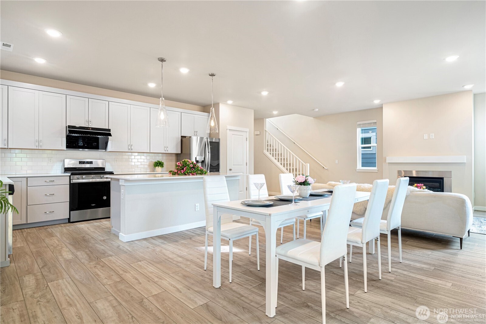 23827 SE 115th Place SE Kent WA 98031