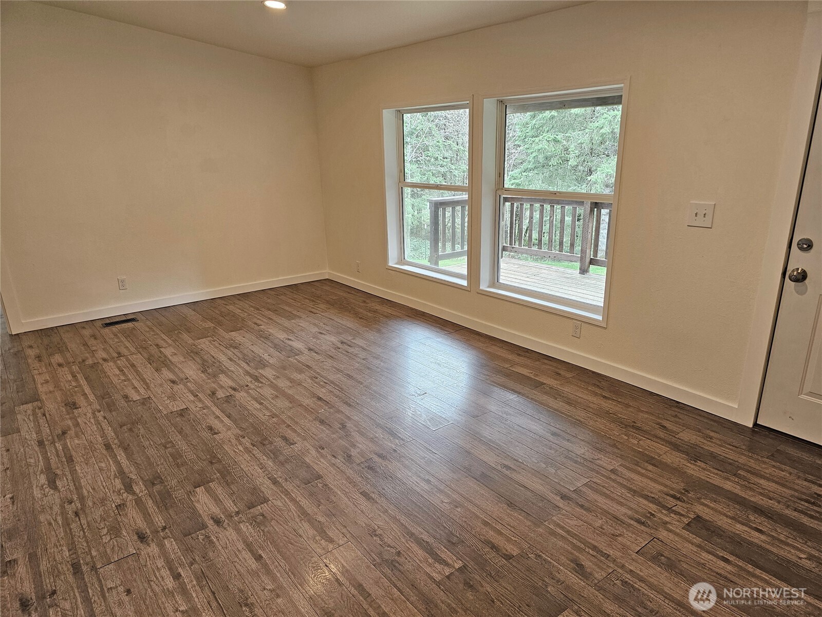 190 Tamaracks Drive Onalaska WA 98570