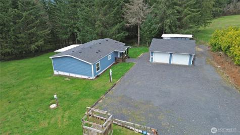 190 Tamaracks Drive Onalaska WA 98570