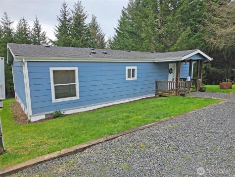 190 Tamaracks Drive Onalaska WA 98570