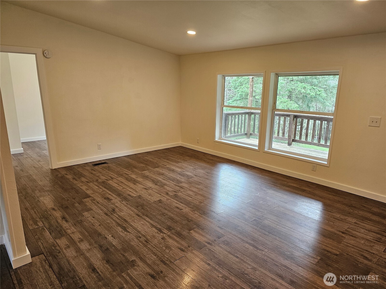 190 Tamaracks Drive Onalaska WA 98570