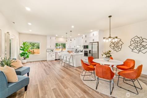 19528 22nd Avenue SE Bothell WA 98012