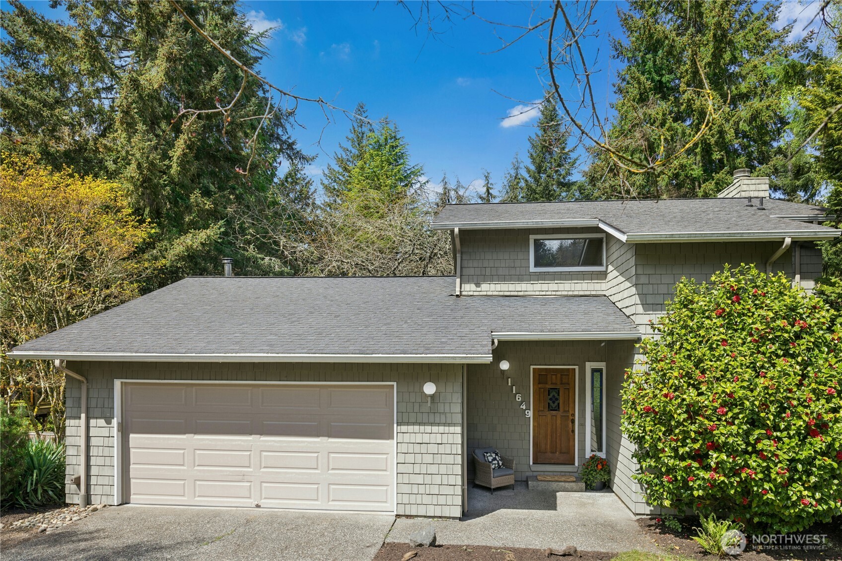 11649 NE Sunset Loop Bainbridge Island WA 98110