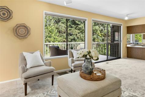11649 NE Sunset Loop Bainbridge Island WA 98110