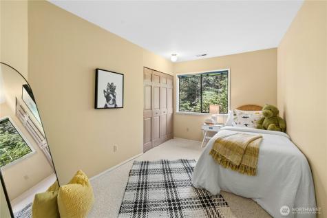 11649 NE Sunset Loop Bainbridge Island WA 98110