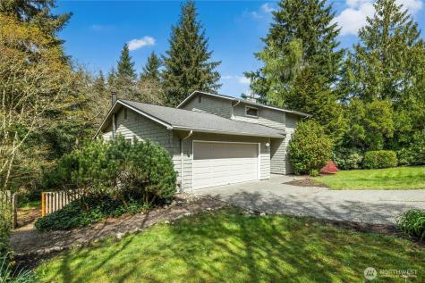 11649 NE Sunset Loop Bainbridge Island WA 98110