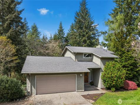 11649 NE Sunset Loop Bainbridge Island WA 98110