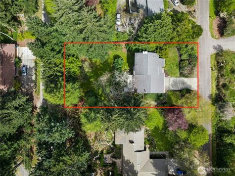 11649 NE Sunset Loop Bainbridge Island WA 98110