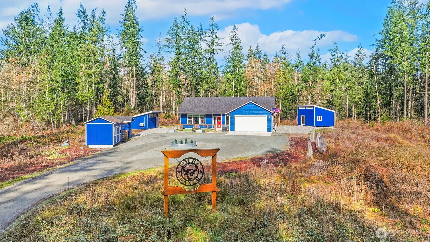 3237 Hilberg Clinton WA 98236