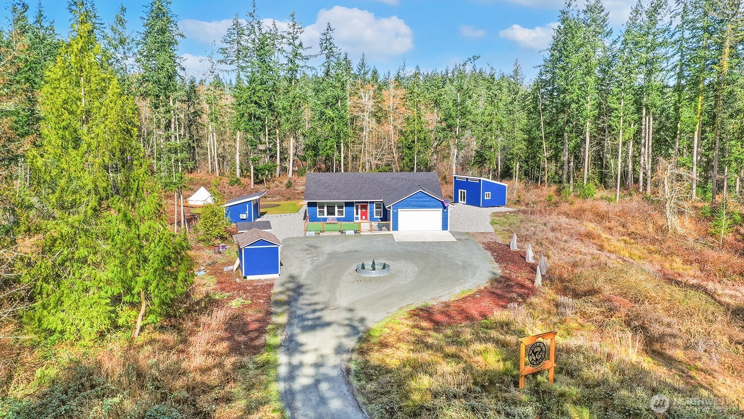3237 Hilberg Clinton WA 98236