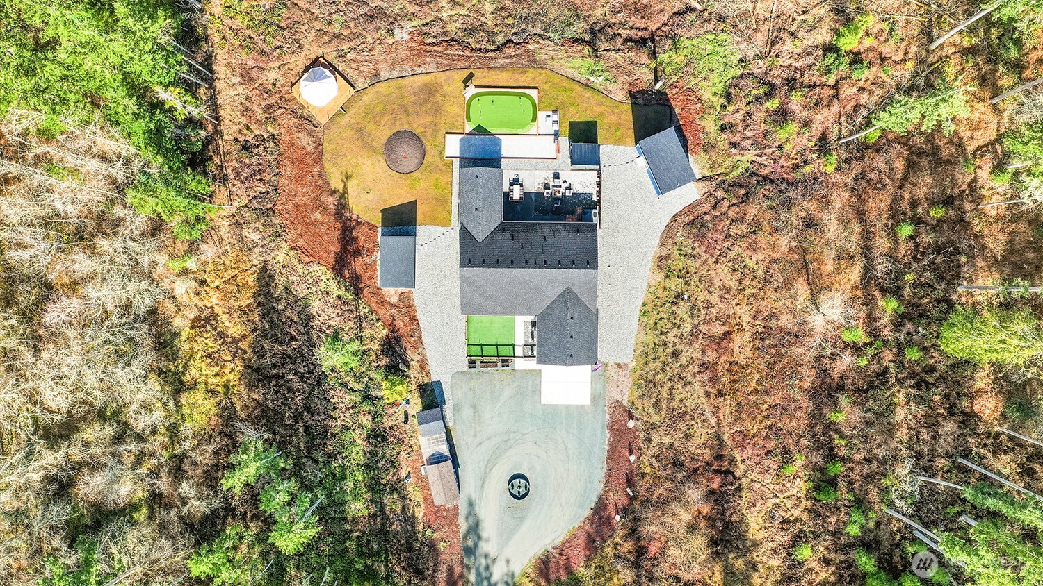 3237 Hilberg Clinton WA 98236