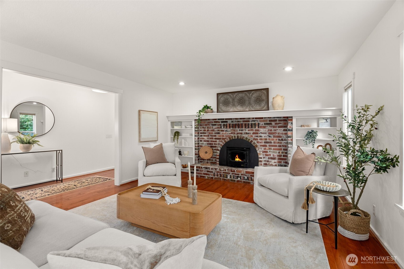 15670 Euclid Avenue NE Bainbridge Island WA 98110