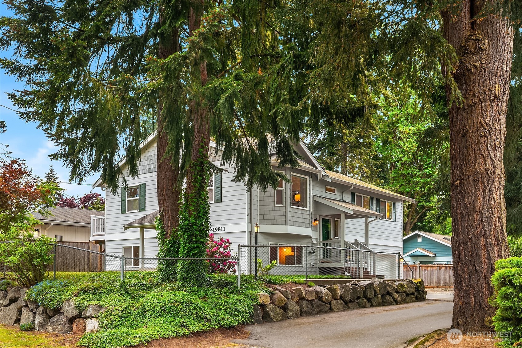 19811 Wallingford Avenue N Shoreline WA 98133